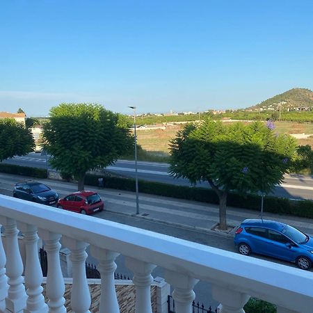 Comfortable Guest Room With Balcony Beniarjo Εξωτερικό φωτογραφία